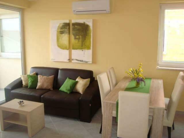 Apartman Cizici 97 A מראה חיצוני תמונה