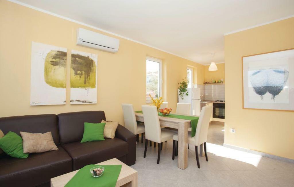 Apartman Cizici 97 A מראה חיצוני תמונה